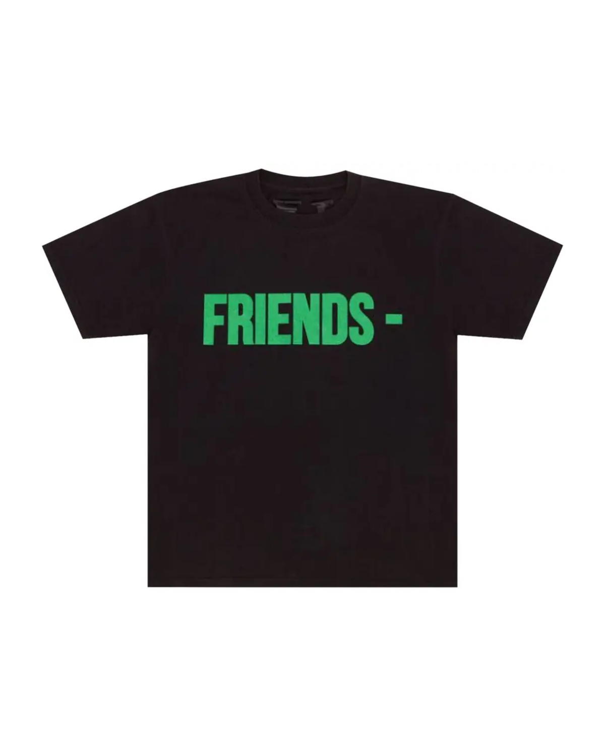 Vlone Friends t-paita mustana, edestä kuvattuna vihreä FRIENDS-teksti rinnassa