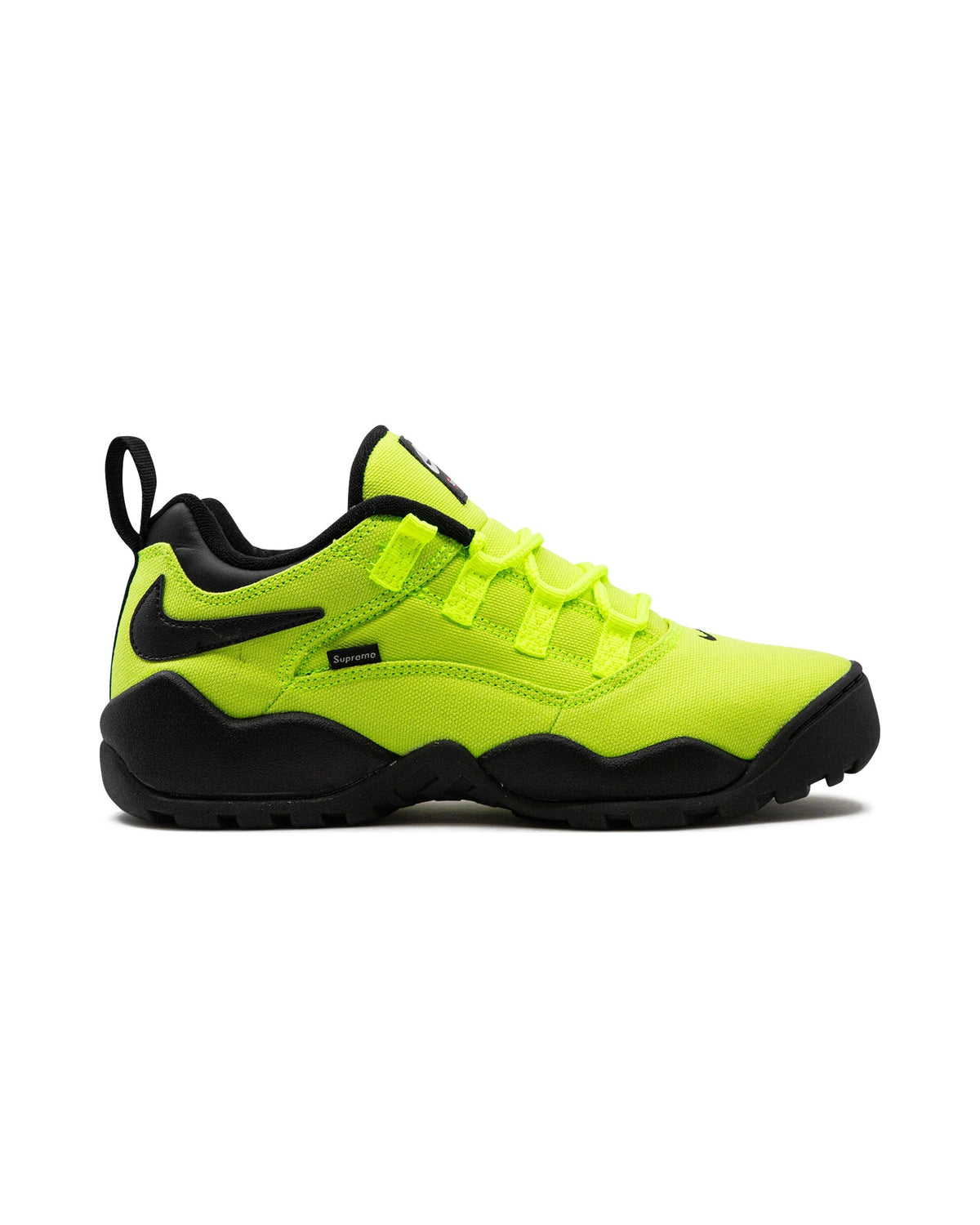 Nike SB Darwin Low Supreme Volt