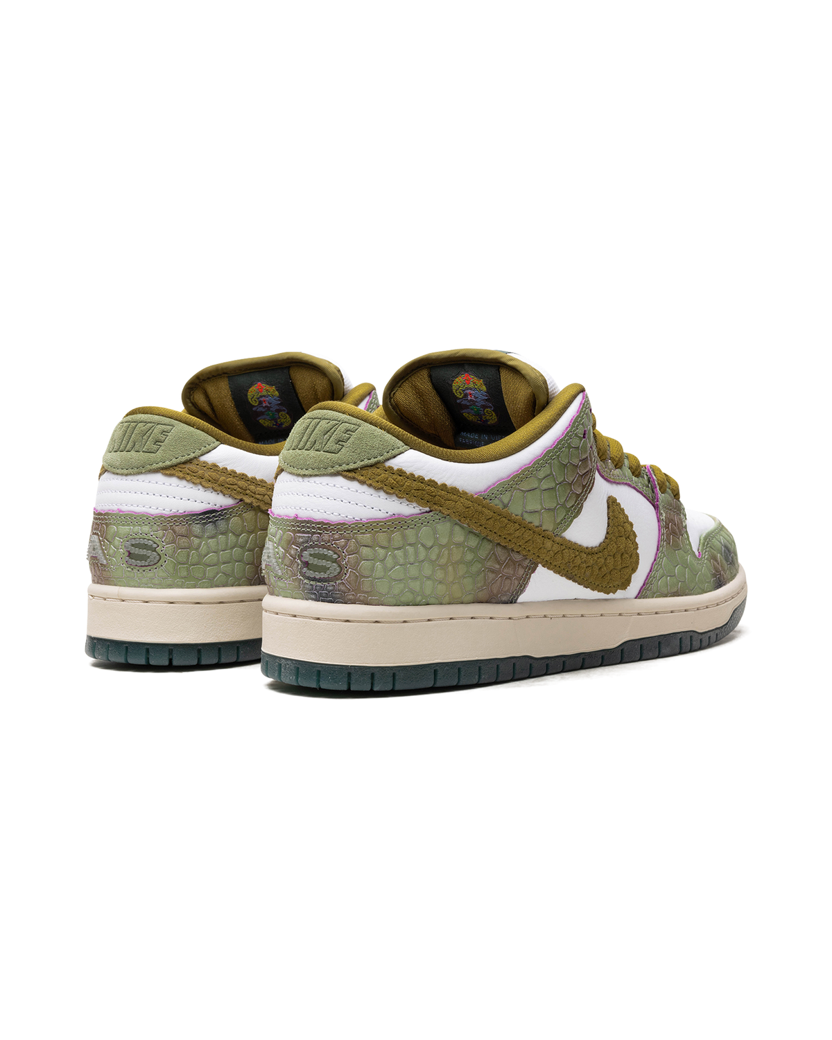 Nike SB Dunk Low Alexis Sablone Chameleon