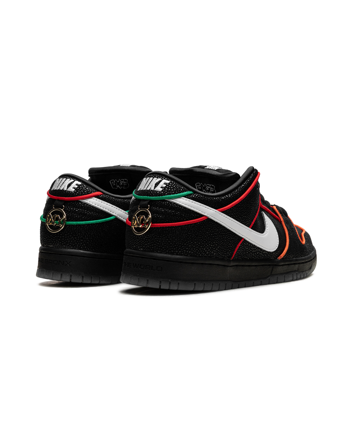 Nike SB Dunk Low Bronx Girls Skate