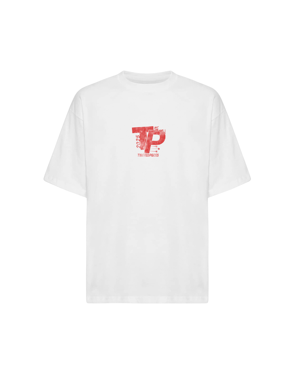 Twisted Pieces Pace Tee valkoinen, edestä, punainen TP-logo rinnassa