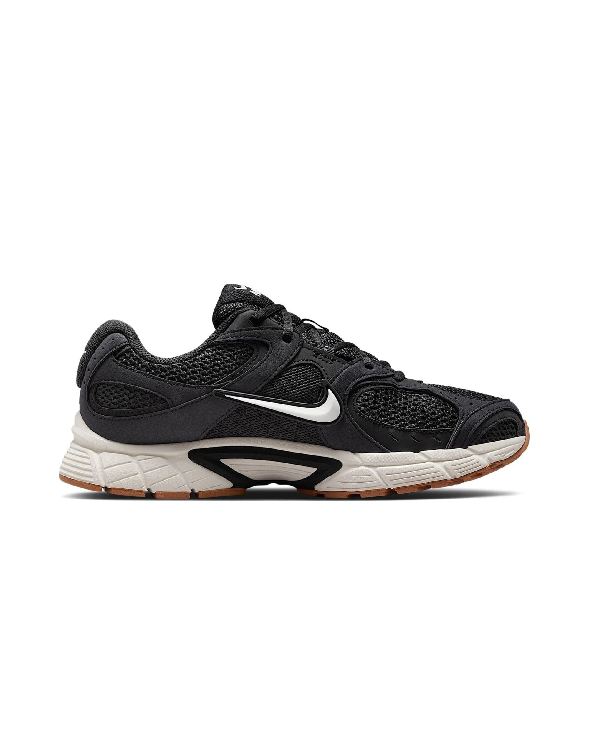 Nike V5 RNR Black Gum