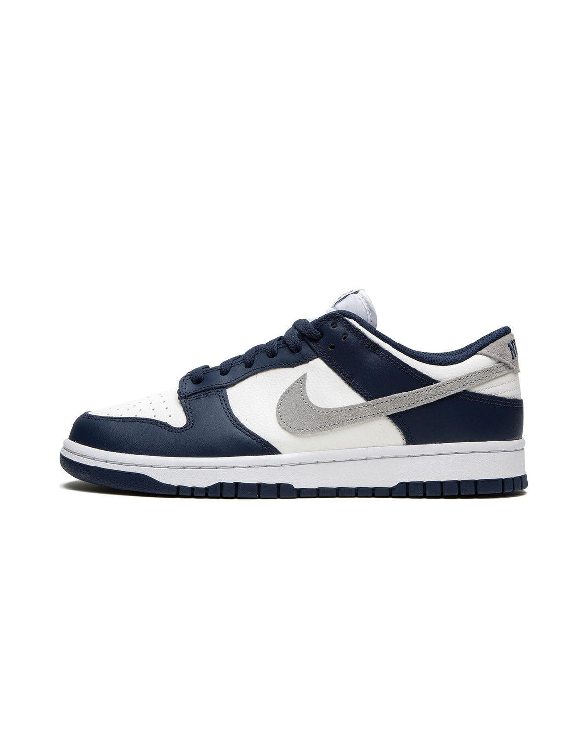 Nike Dunk Low Summit White Midnight Navy