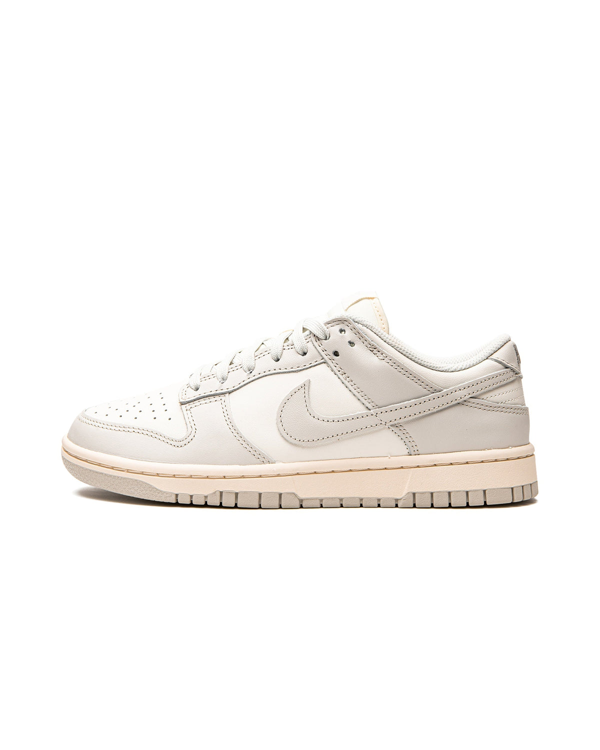 Nike Dunk Low Sail Light Bone (Women's)