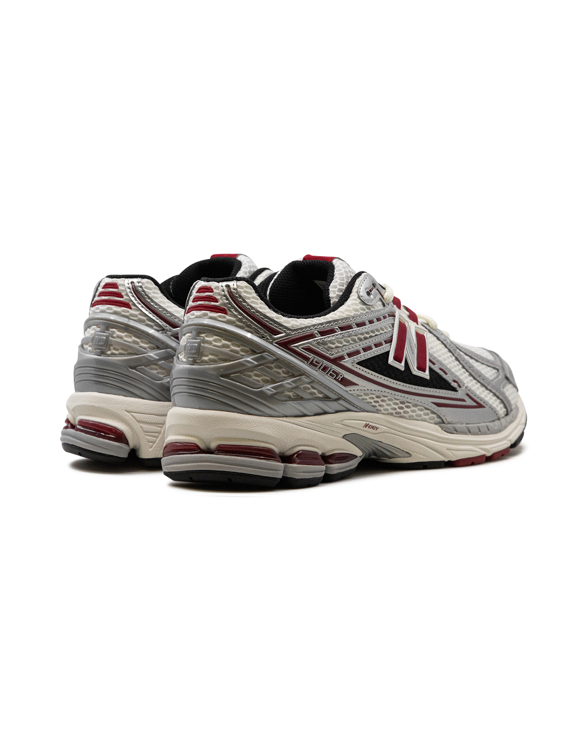 New Balance 1906R Silver Classic Crimson