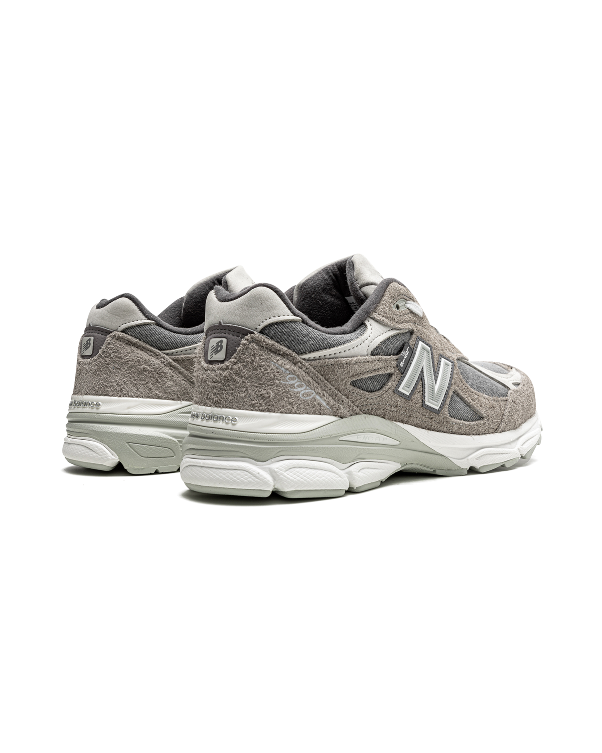 New Balance 990v3 MiUSA Levi's Elephant Skin
